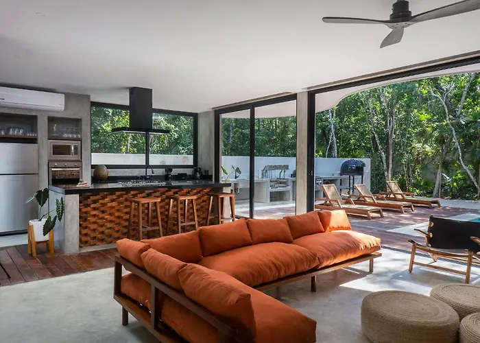 Luxury 4br Eco 10ppl Outdoor Pizza Oven - Private Pool & Jacuzzi Villa *