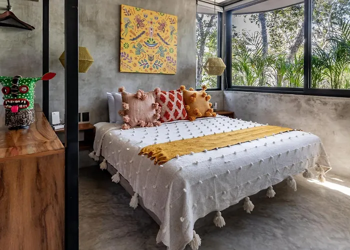 Villa Luxury 4br Eco 10ppl Outdoor Pizza Oven - Private Pool & Jacuzzi