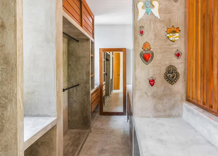 Luxury 4br Eco 10ppl Outdoor Pizza Oven - Private Pool & Jacuzzi Villa *